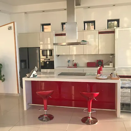Angela With Amazing Sea Views And Private Pool!